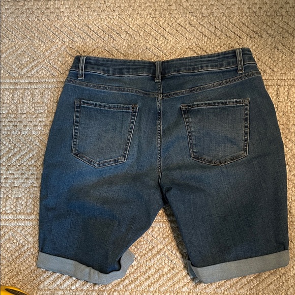 Time and Tru Blue Denim Shorts - Picture 5 of 5